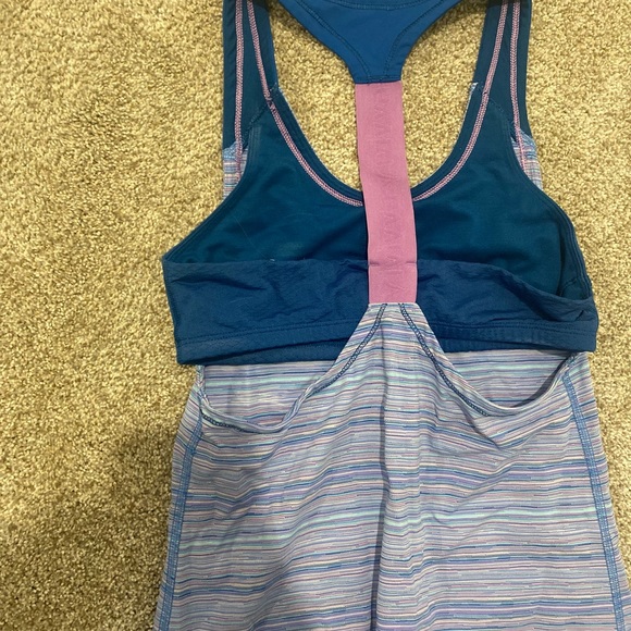 Ivivva built in bra tank. In great condition. Size 12. - Picture 3 of 4